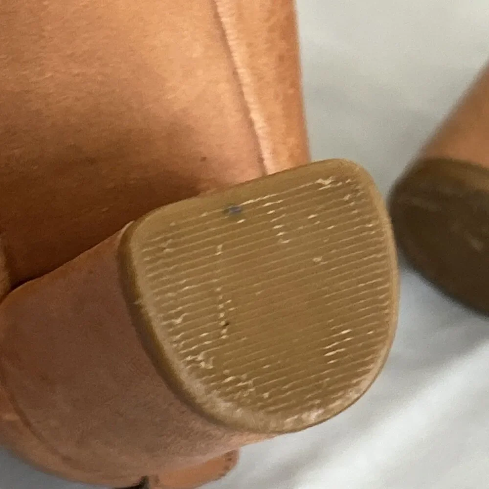 Tory Burch Tan Leather Round Toe Block Heel Pewter Cap-toe Pump Sz 8M